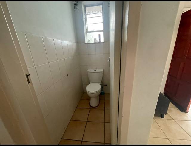 1 BEDROOM APARTMENT FOR SALE IN LAMBTON